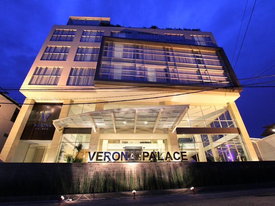 Verona Palace Hotel Bandung Exterior foto